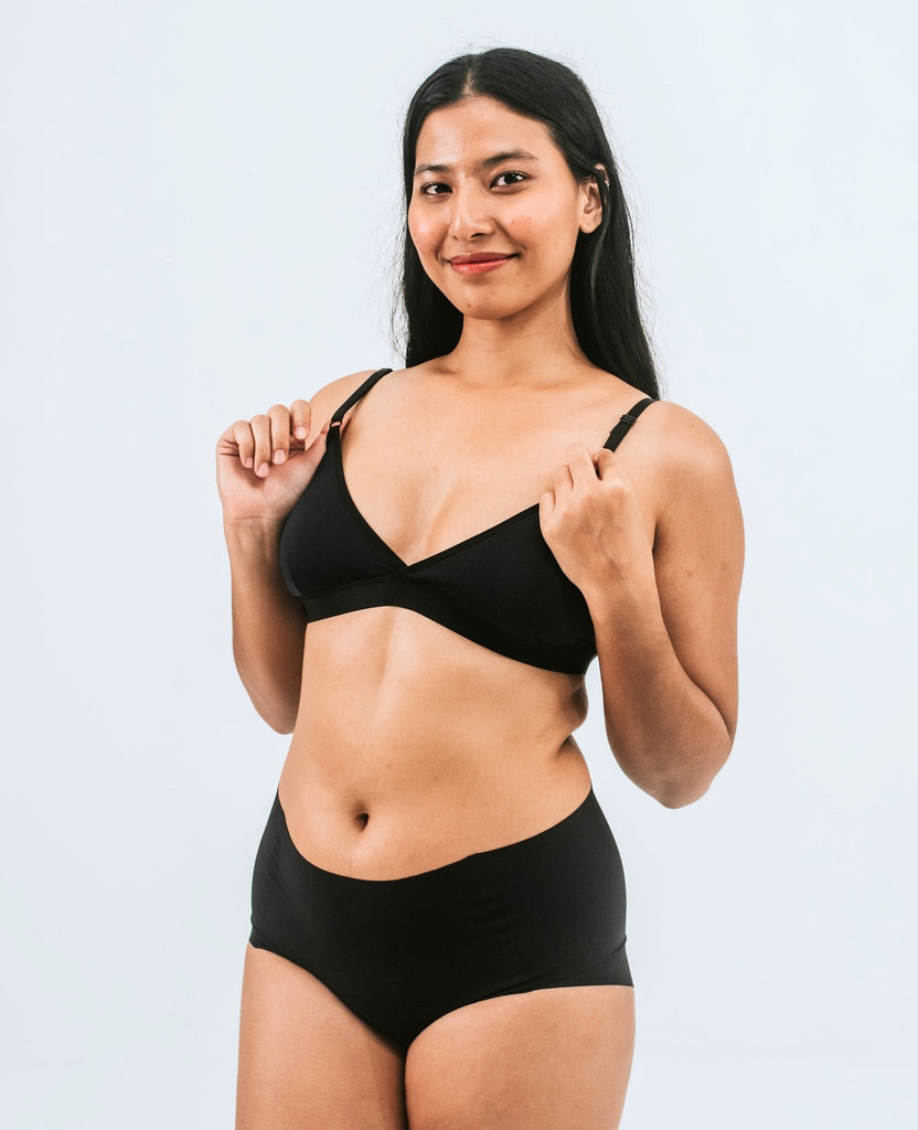 Where to buy cotton black bra Malaysia nude beige skin colour bralette wireless best black bikini brand shop top 10 recommended uniqlo black thin padding bralette review Singapore beautiful quality Brunei breathable comfy pretty underwear innerwear light smooth terbaik bra hitam kulit sejuk cantik selesa kualiti paling bagus murah 马来西亚肤色黑色胸罩新加坡超薄透气全棉文胸内衣