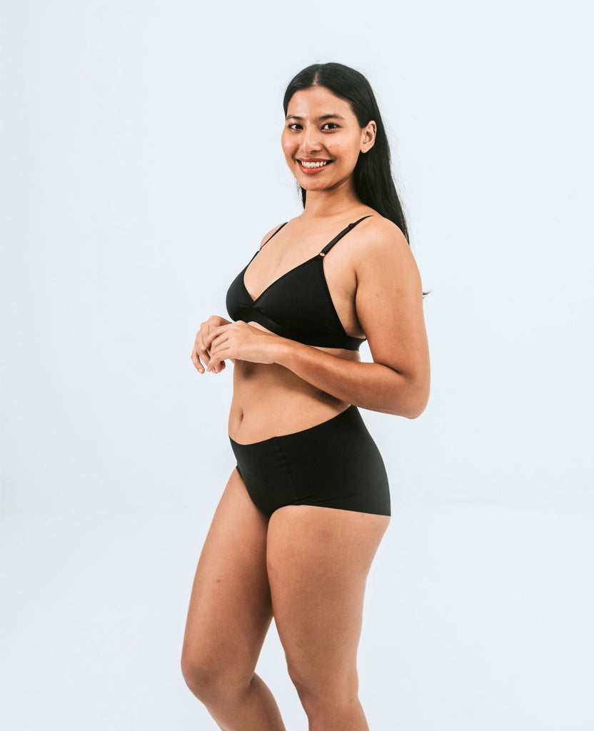 Where to buy cotton black bra Malaysia nude beige skin colour bralette wireless best black bikini brand shop top 10 recommended uniqlo black thin padding bralette review Singapore beautiful quality Brunei breathable comfy pretty underwear innerwear light smooth terbaik bra hitam kulit sejuk cantik selesa kualiti paling bagus murah 马来西亚肤色黑色胸罩新加坡超薄透气全棉文胸内衣