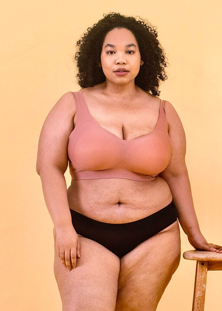 Where to buy big cup size wireless seamless bra Best Malaysia shop top 10 recommended nude uniqlo airy bra review XL Singapore beautiful quality Brunei comfy pretty big cup size underwear innerwear brand light smooth invisible bralette plus size C D E F Cup big bust large terbaik bra cantik selesa kualiti paling bagus murah 马来西亚加大罩杯文胸罩新加坡无痕内衣