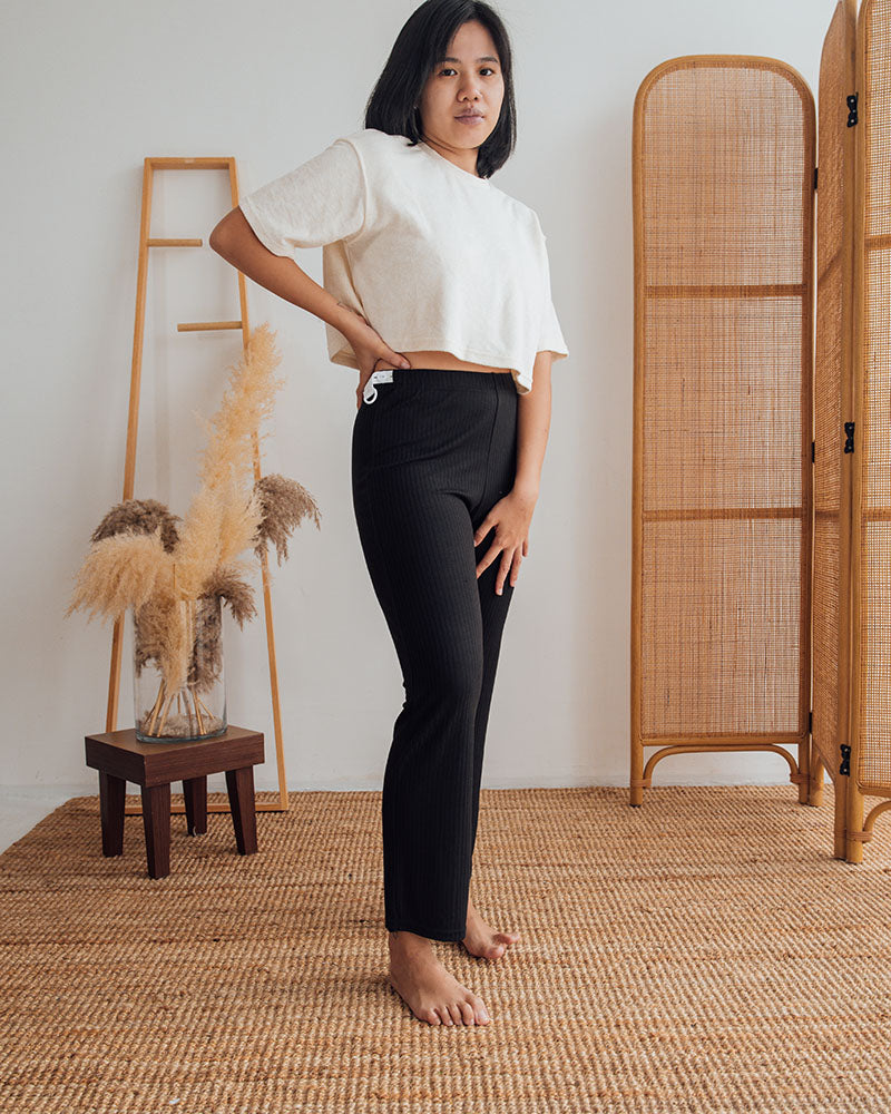 Where to shop confinement long sleeve adjustable long pants pajamas nursing sleepwear set Malaysia buy Best trendy stretchable baby bump Maternity pyjamas pregnant clothing brands good review comfy breastfeeding top Singapore pregger 2nd 3rd trimester breathable pure cotton motherhood 9 months prenatal postpartum mothercare mamaway stylish fashion plus size XXXL beli pakaian Ibu hamil mengandung selesa bagus baju menyusui tidur seluar panjang butik 韩装马来西亚新加波纯棉孕妇衣服透气凉快时髦孕妈上衣怀孕期做月子套装长袖裤睡衣舒适哺乳加大码