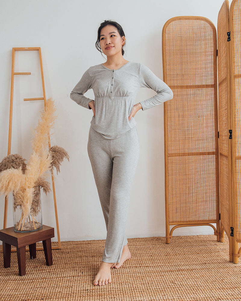 Where to shop confinement long sleeve pants pajamas nursing sleepwear set Malaysia buy Best trendy Maternity pyjamas pregnant clothing brands good review comfy breastfeeding top Singapore pregger 2nd 3rd trimester breathable pure cotton motherhood 9 months prenatal postpartum mothercare mamaway stylish fashion plus size XXXL beli pakaian Ibu hamil mengandung selesa bagus baju menyusui tidur butik 韩装马来西亚新加波纯棉孕妇衣服透气凉快时髦孕妈上衣怀孕期做月子套装长袖裤睡衣舒适哺乳加大码