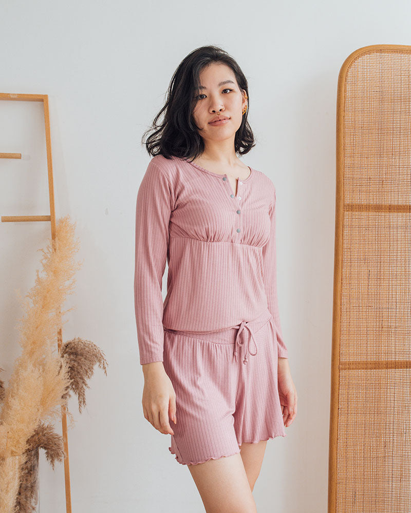 Where to shop stretchable maternity short pants pajamas nursing sleepwear set Malaysia buy Best trendy Maternity pyjamas adjustable baby bump pregnant clothing brands good review comfy breastfeeding top Singapore pregger 2nd 3rd trimester breathable pure cotton motherhood 9 months prenatal postpartum mothercare mamaway stylish fashion plus size XXXL beli pakaian Ibu hamil mengandung selesa bagus baju menyusui tidur seluar pendek butik 韩装马来西亚新加波纯棉孕妇衣服透气凉快时髦孕妈上衣怀孕期做月子套装短裤睡衣舒适哺乳加大码