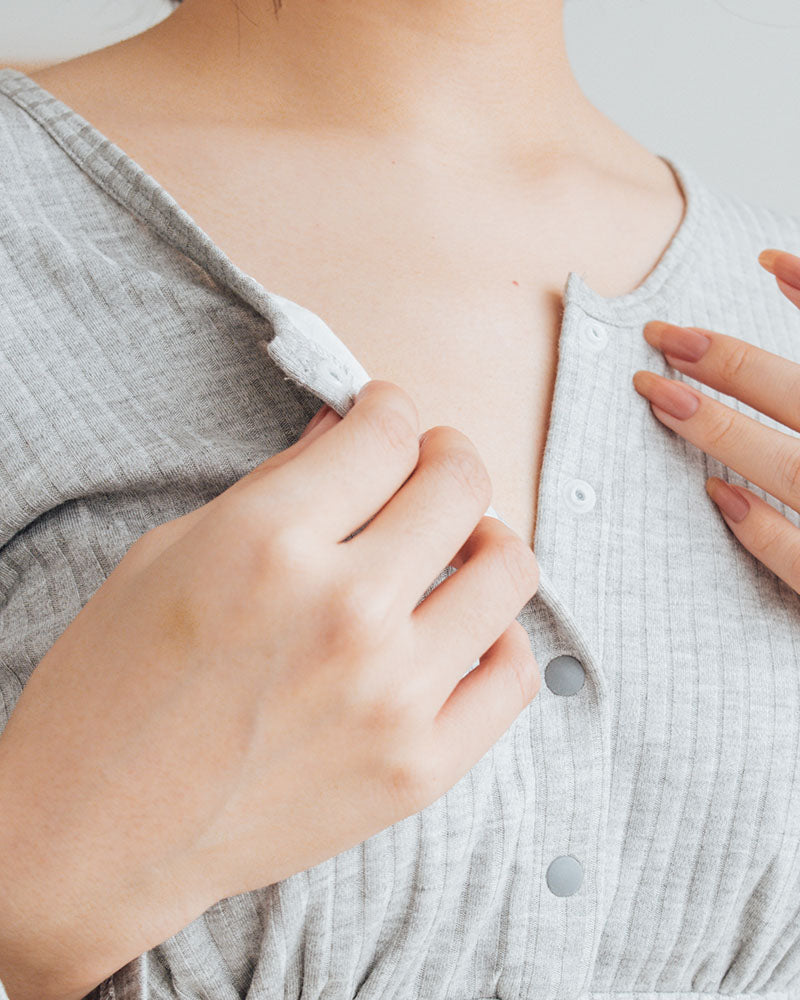 Where to shop confinement long sleeve pants pajamas nursing sleepwear set Malaysia buy Best trendy Maternity pyjamas pregnant clothing brands good review comfy breastfeeding top Singapore pregger 2nd 3rd trimester breathable pure cotton motherhood 9 months prenatal postpartum mothercare mamaway stylish fashion plus size XXXL beli pakaian Ibu hamil mengandung selesa bagus baju menyusui tidur butik 韩装马来西亚新加波纯棉孕妇衣服透气凉快时髦孕妈上衣怀孕期做月子套装长袖裤睡衣舒适哺乳加大码