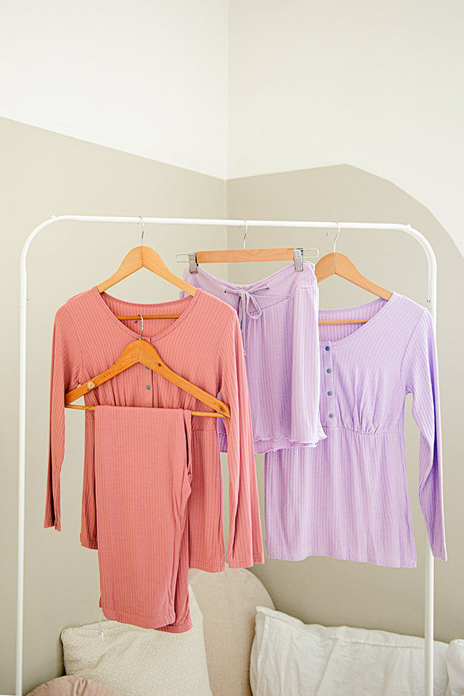 Where to shop confinement long sleeve pants pajamas nursing sleepwear set Malaysia buy Best trendy Maternity pyjamas pregnant clothing brands good review comfy breastfeeding top Singapore pregger 2nd 3rd trimester breathable pure cotton motherhood 9 months prenatal postpartum mothercare mamaway stylish fashion plus size XXXL beli pakaian Ibu hamil mengandung selesa bagus baju menyusui tidur butik 韩装马来西亚新加波纯棉孕妇衣服透气凉快时髦孕妈上衣怀孕期做月子套装长袖裤睡衣舒适哺乳加大码