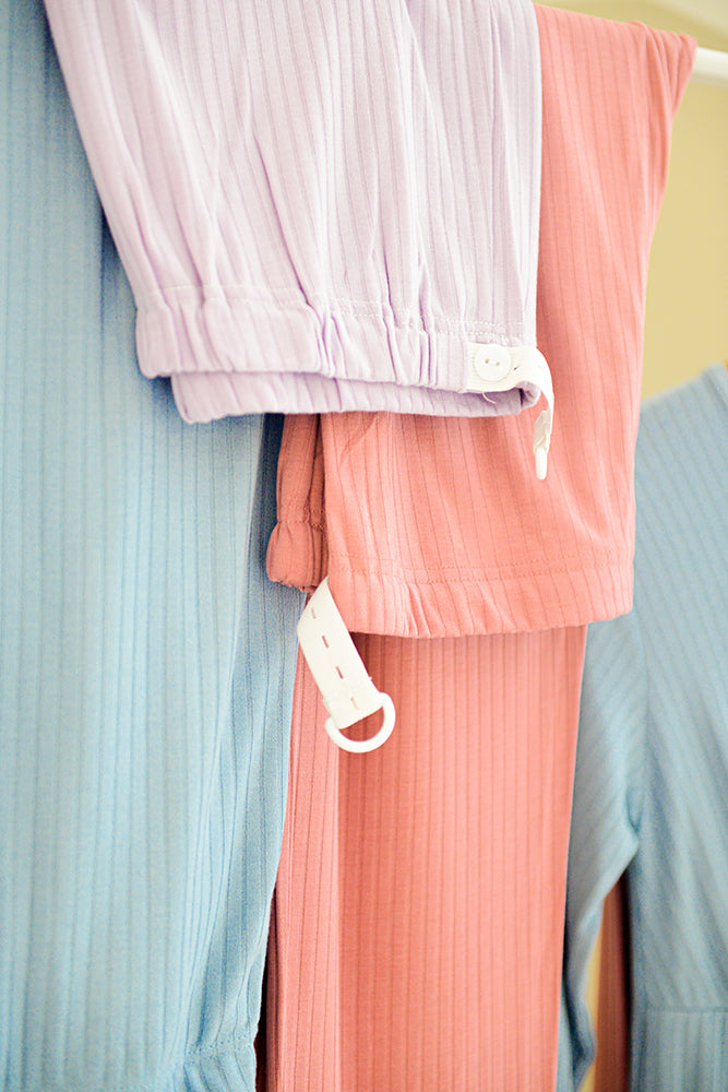 Where to shop confinement long sleeve pants pajamas nursing sleepwear set Malaysia buy Best trendy Maternity pyjamas pregnant clothing brands good review comfy breastfeeding top Singapore pregger 2nd 3rd trimester breathable pure cotton motherhood 9 months prenatal postpartum mothercare mamaway stylish fashion plus size XXXL beli pakaian Ibu hamil mengandung selesa bagus baju menyusui tidur butik 韩装马来西亚新加波纯棉孕妇衣服透气凉快时髦孕妈上衣怀孕期做月子套装长袖裤睡衣舒适哺乳加大码