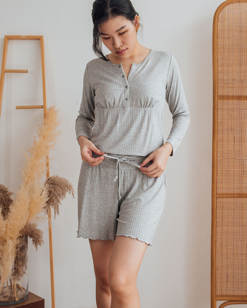 Where to shop stretchable maternity short pants pajamas nursing sleepwear set Malaysia buy Best trendy Maternity pyjamas adjustable baby bump pregnant clothing brands good review comfy breastfeeding top Singapore pregger 2nd 3rd trimester breathable pure cotton motherhood 9 months prenatal postpartum mothercare mamaway stylish fashion plus size XXXL beli pakaian Ibu hamil mengandung selesa bagus baju menyusui tidur seluar pendek butik 韩装马来西亚新加波纯棉孕妇衣服透气凉快时髦孕妈上衣怀孕期做月子套装短裤睡衣舒适哺乳加大码