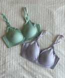 Where to buy wireless best seamless bra sale discount promotion warehouse Malaysia Best Malaysia shop top 10 recommended nude uniqlo airy bra review  Singapore beautiful quality Brunei breathable comfy pretty underwear innerwear brand light smooth invisible bralette terbaik bra cantik selesa kualiti paling bagus murah 马来西亚文胸罩新加坡无痕内衣文莱